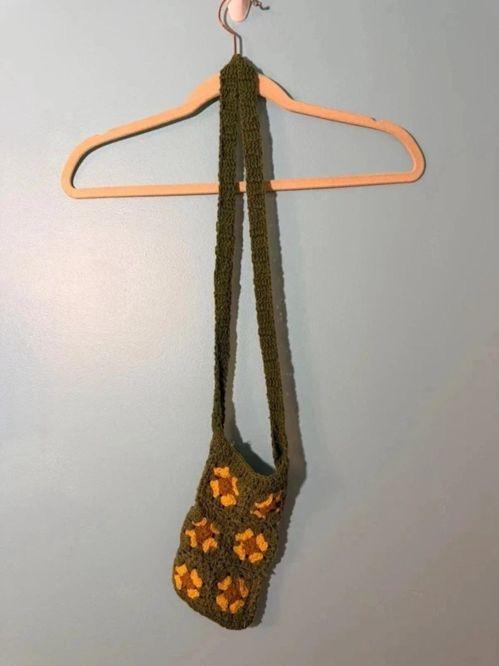 Urban Outfitters Crochet Granny Square Crossbody Bag Olive Green Floral